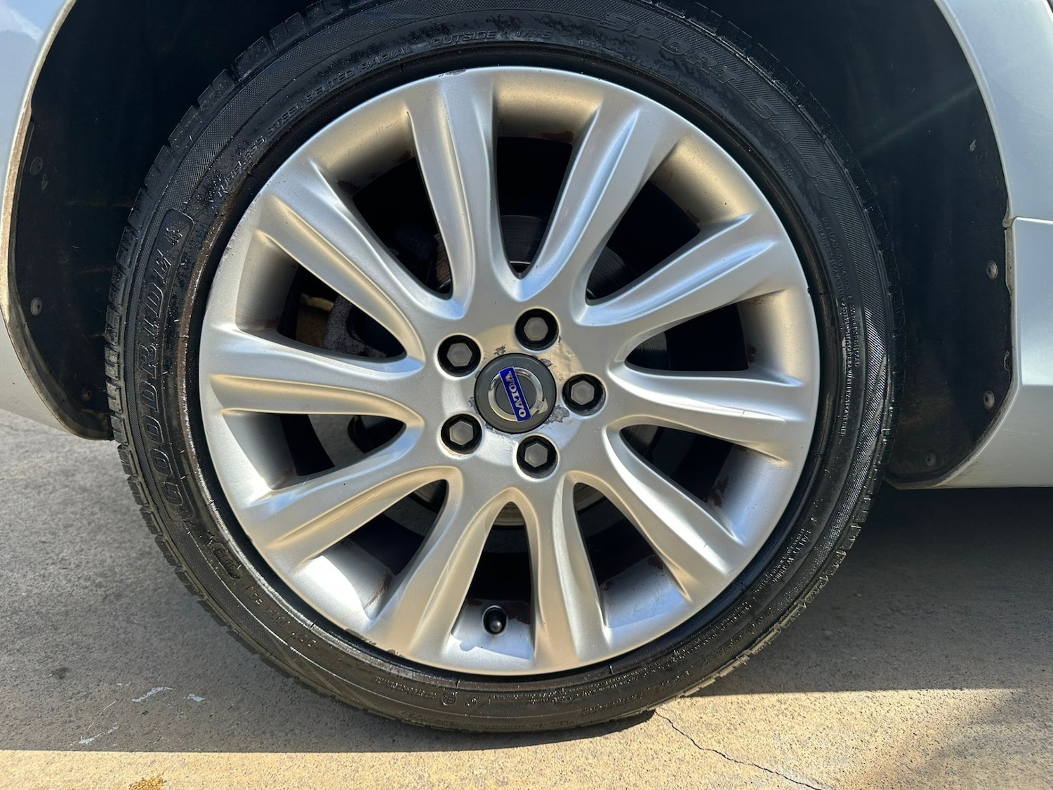 Used Volvo V40 2014 for sale - 78055703: Photo 21