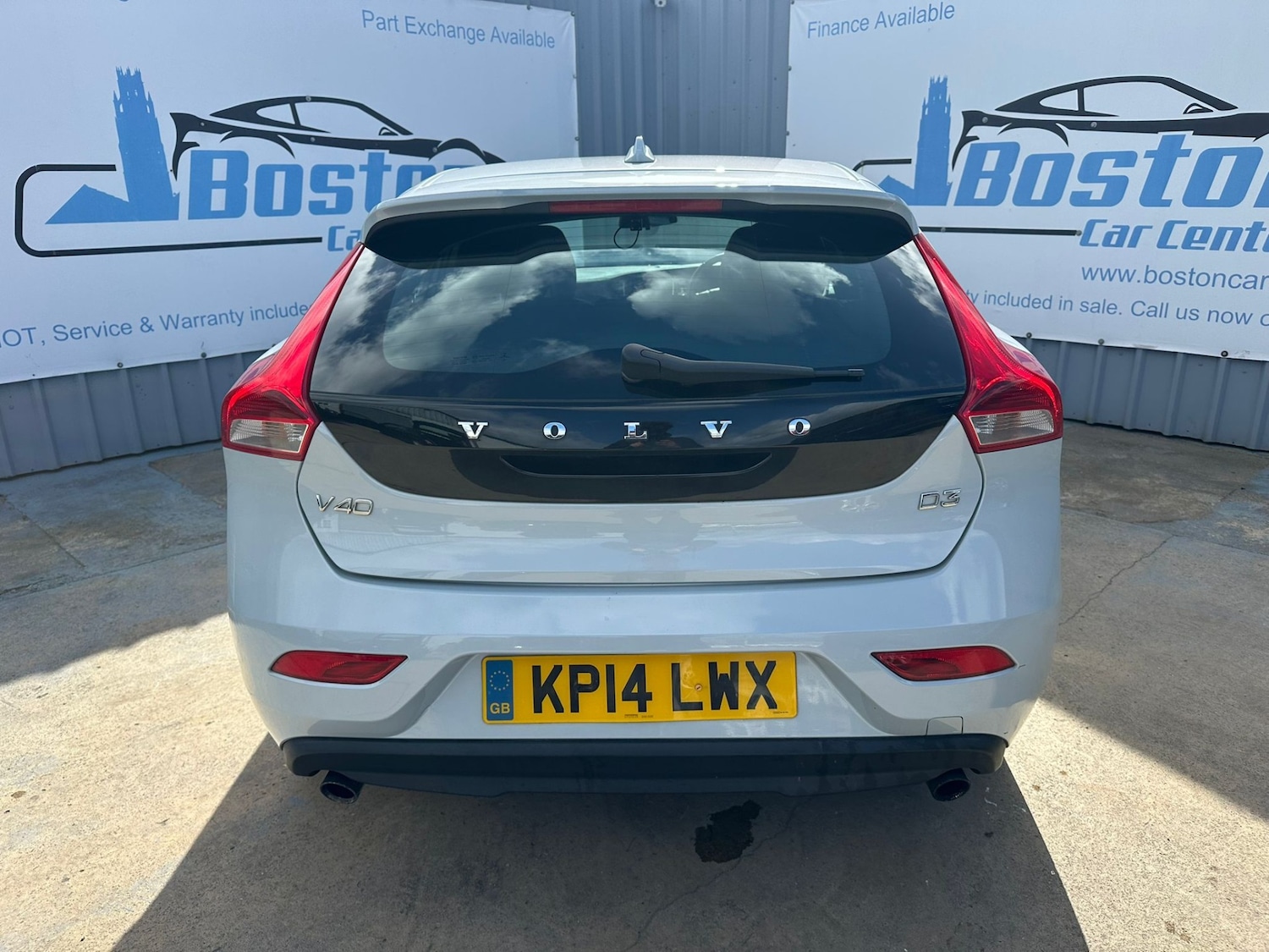 Used Volvo V40 2014 for sale - 78055703: Photo 4