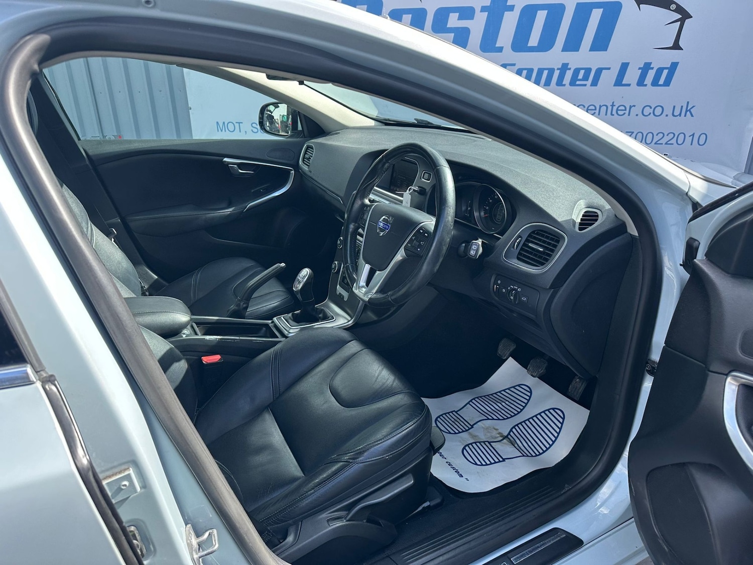 Used Volvo V40 2014 for sale - 78055703: Photo 6