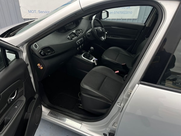 Used Renault Scenic 2013 for sale - 71598950: Photo 17
