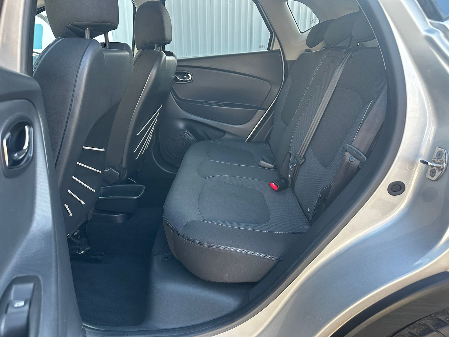 Used Renault Captur 2014 for sale - 76098079: Photo 18