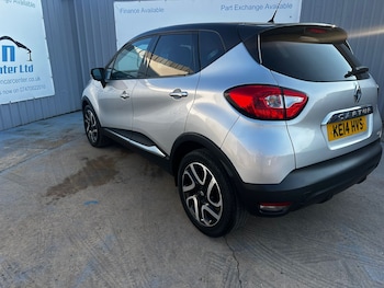 Used Renault Captur 2014 for sale - 76098079: Photo