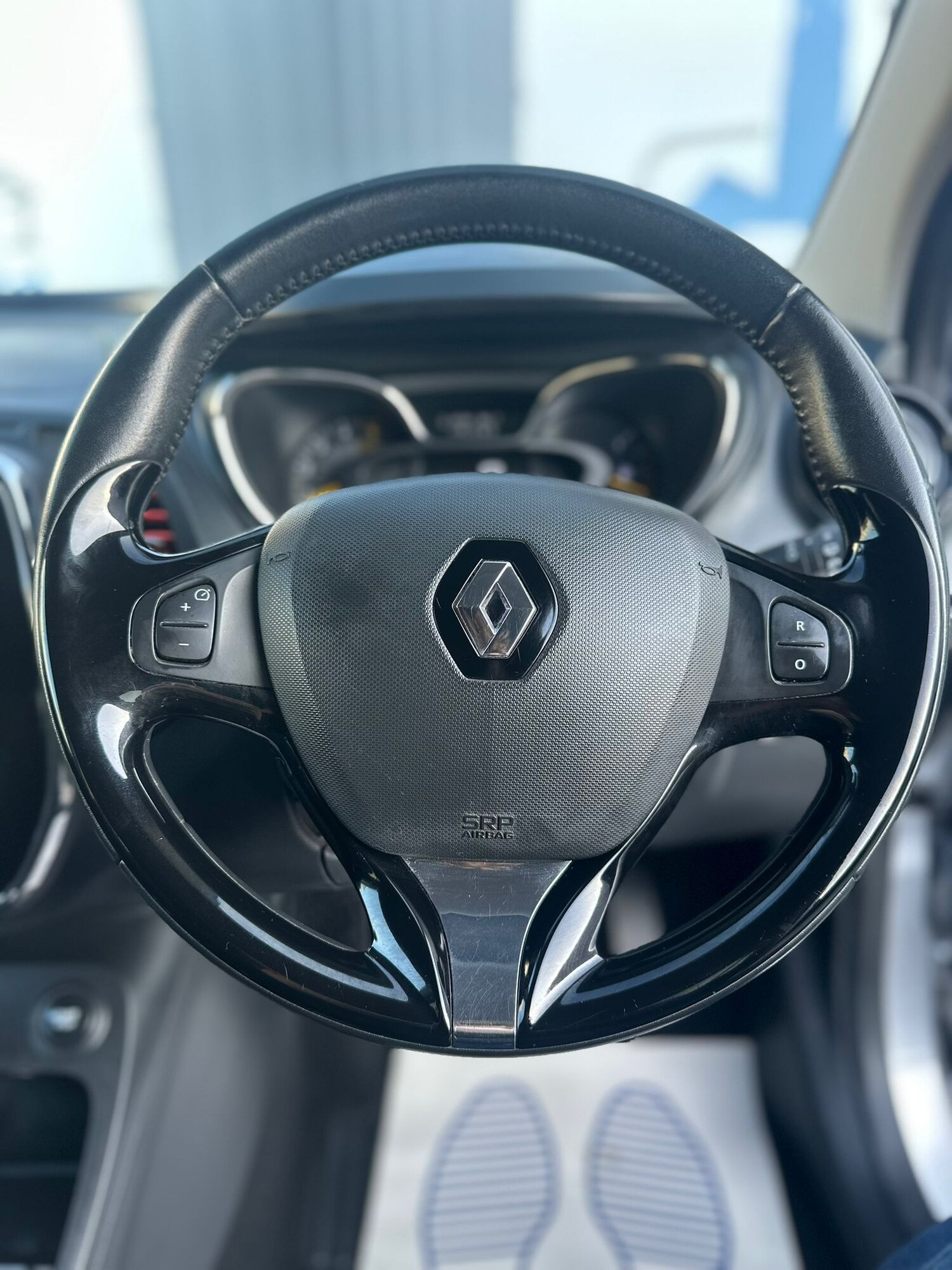 Used Renault Captur 2014 for sale - 76098079: Photo 7