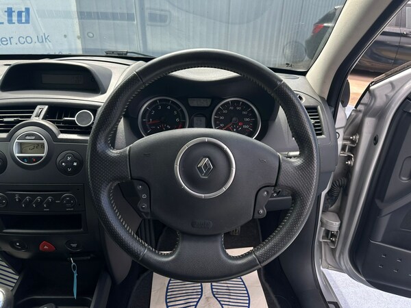 Used Renault Megane 2008 for sale - 70127291: Photo 5