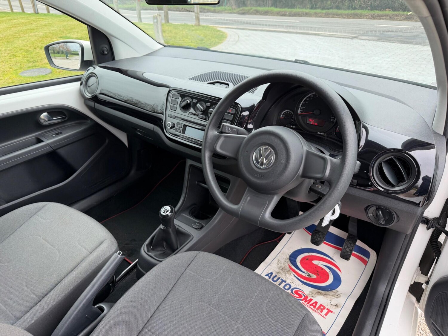 Used Volkswagen up! for sale - 77588033: Photo 8