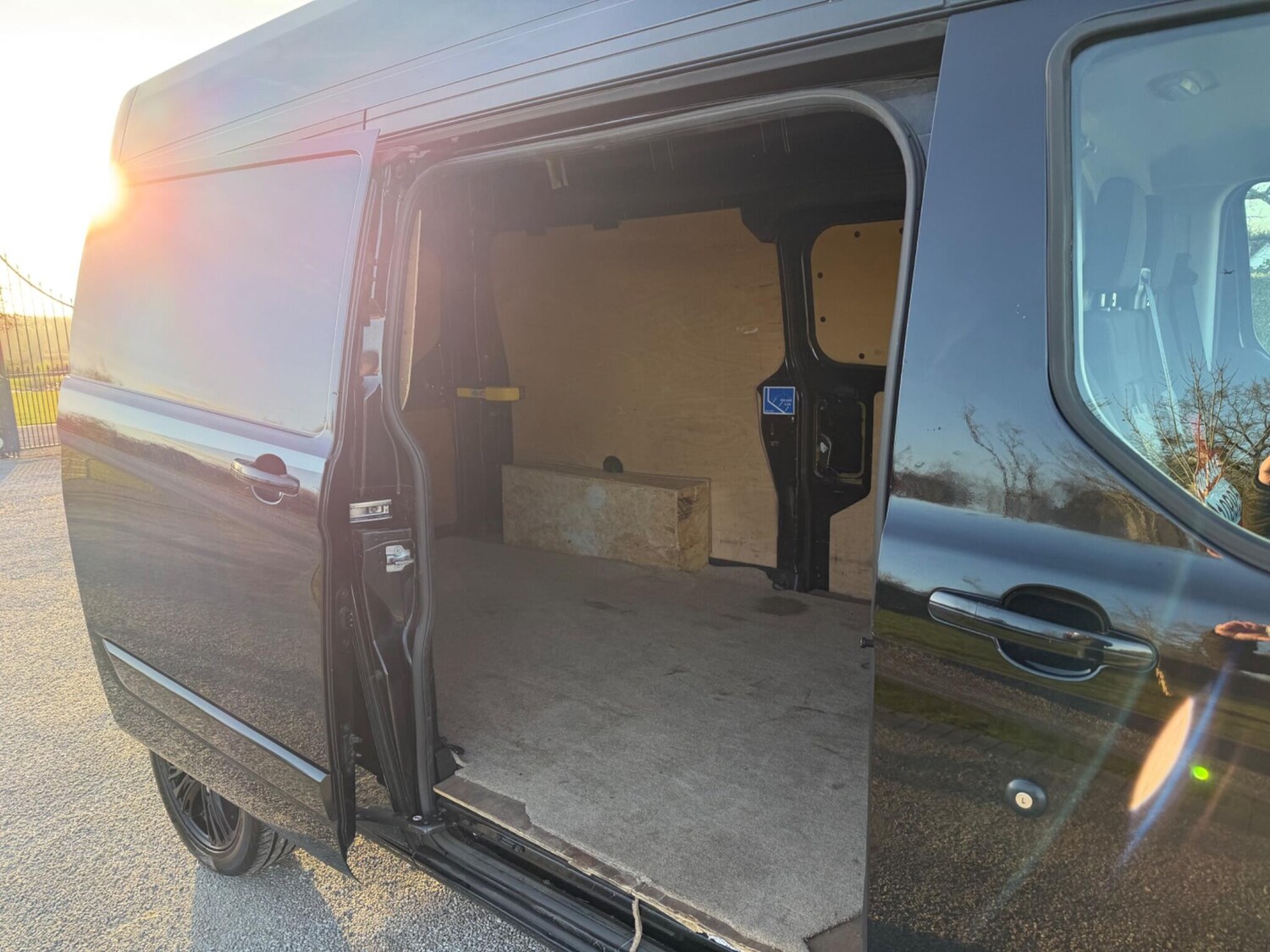 Used Ford Transit Custom for sale - 77588027: Photo 6