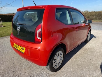 Used Volkswagen up! 2016 for sale - 77722748: Photo