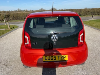 Used Volkswagen up! 2016 for sale - 77722748: Photo