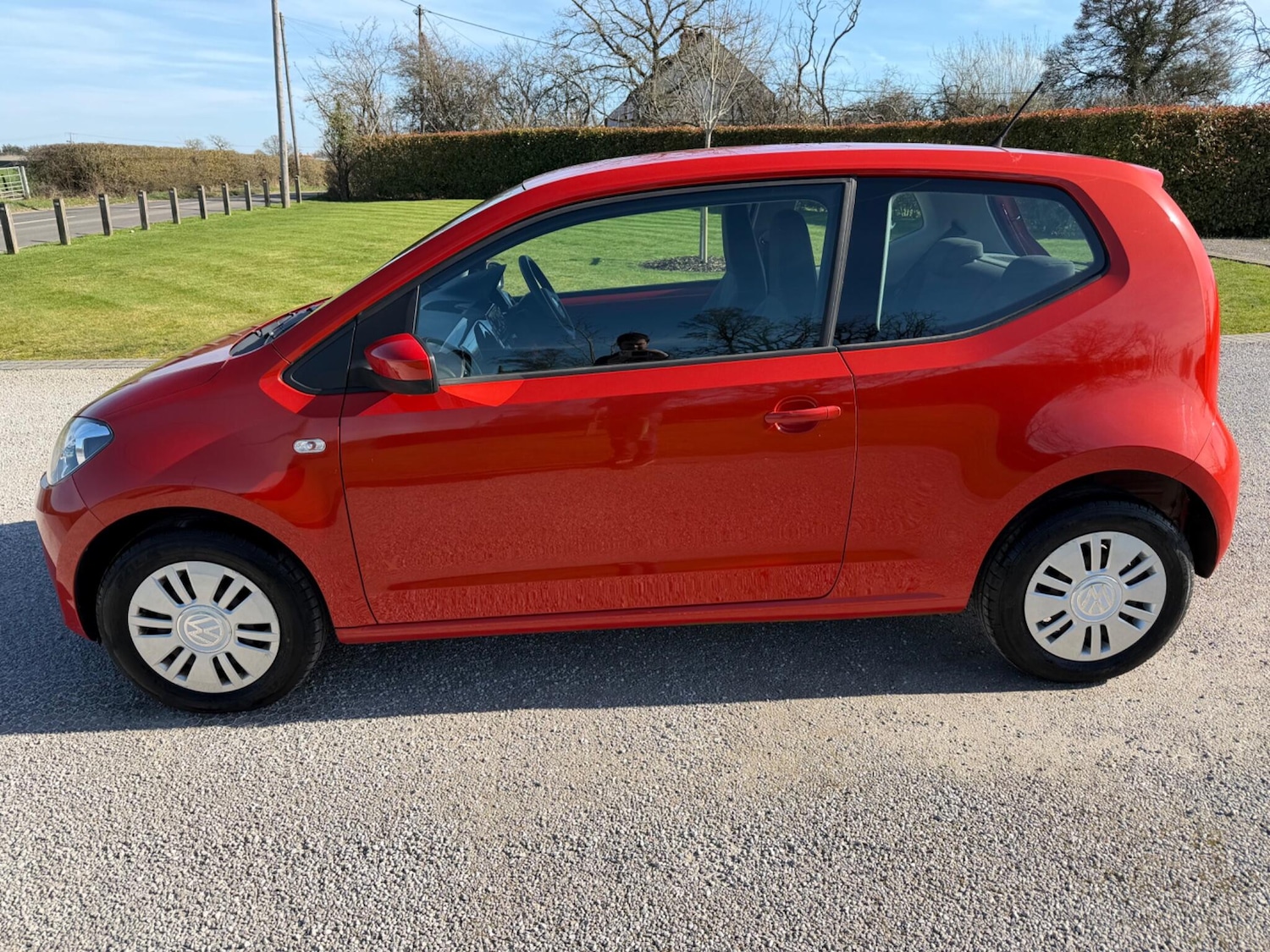 Used Volkswagen up! 2016 for sale - 77722748: Photo 5