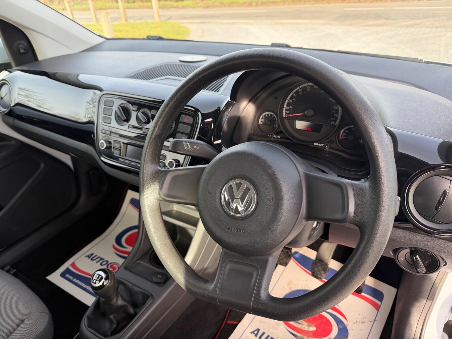 Used Volkswagen up! for sale - 77586996: Photo 7