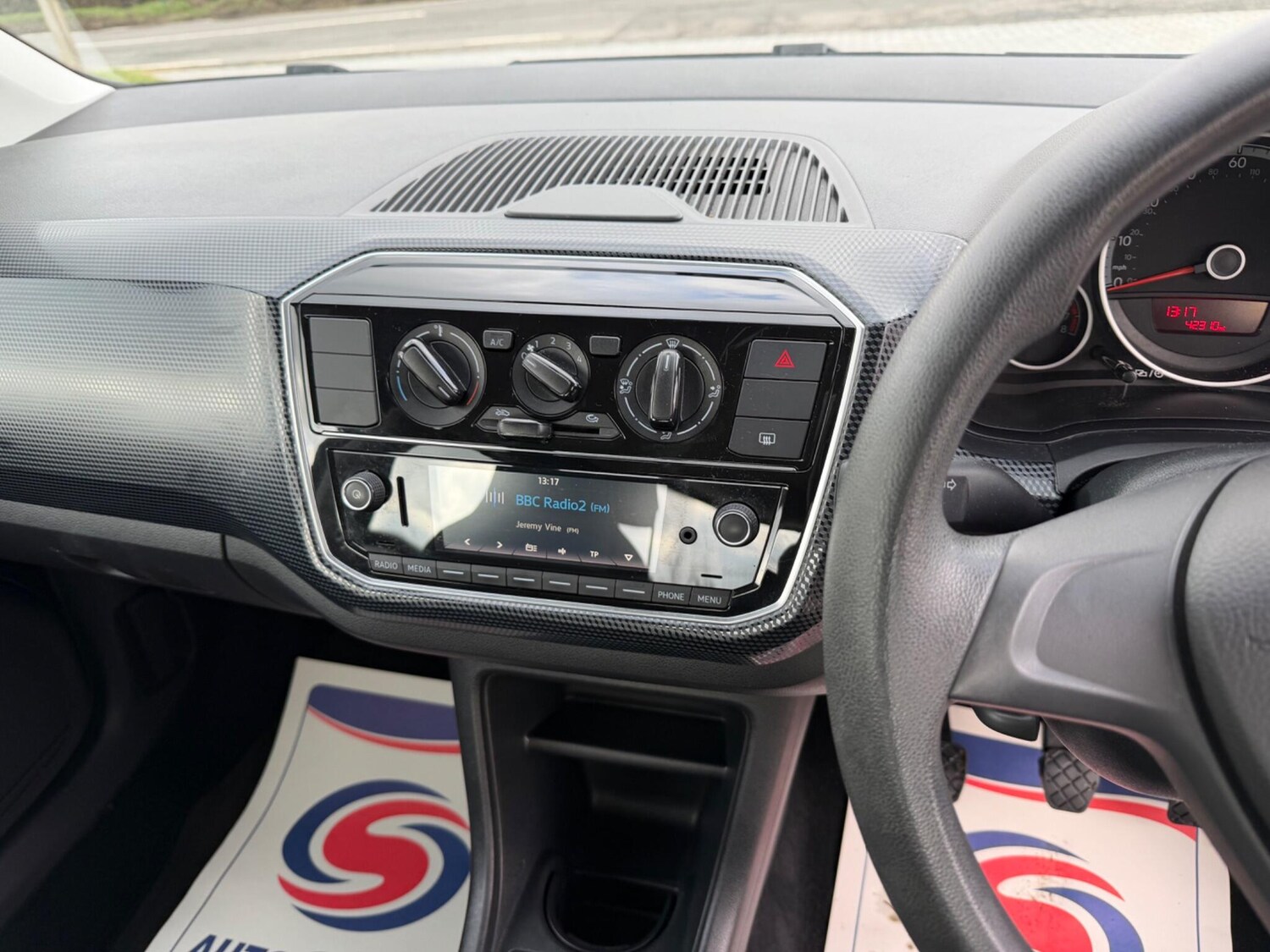 Used Volkswagen up! for sale - 77588032: Photo 11