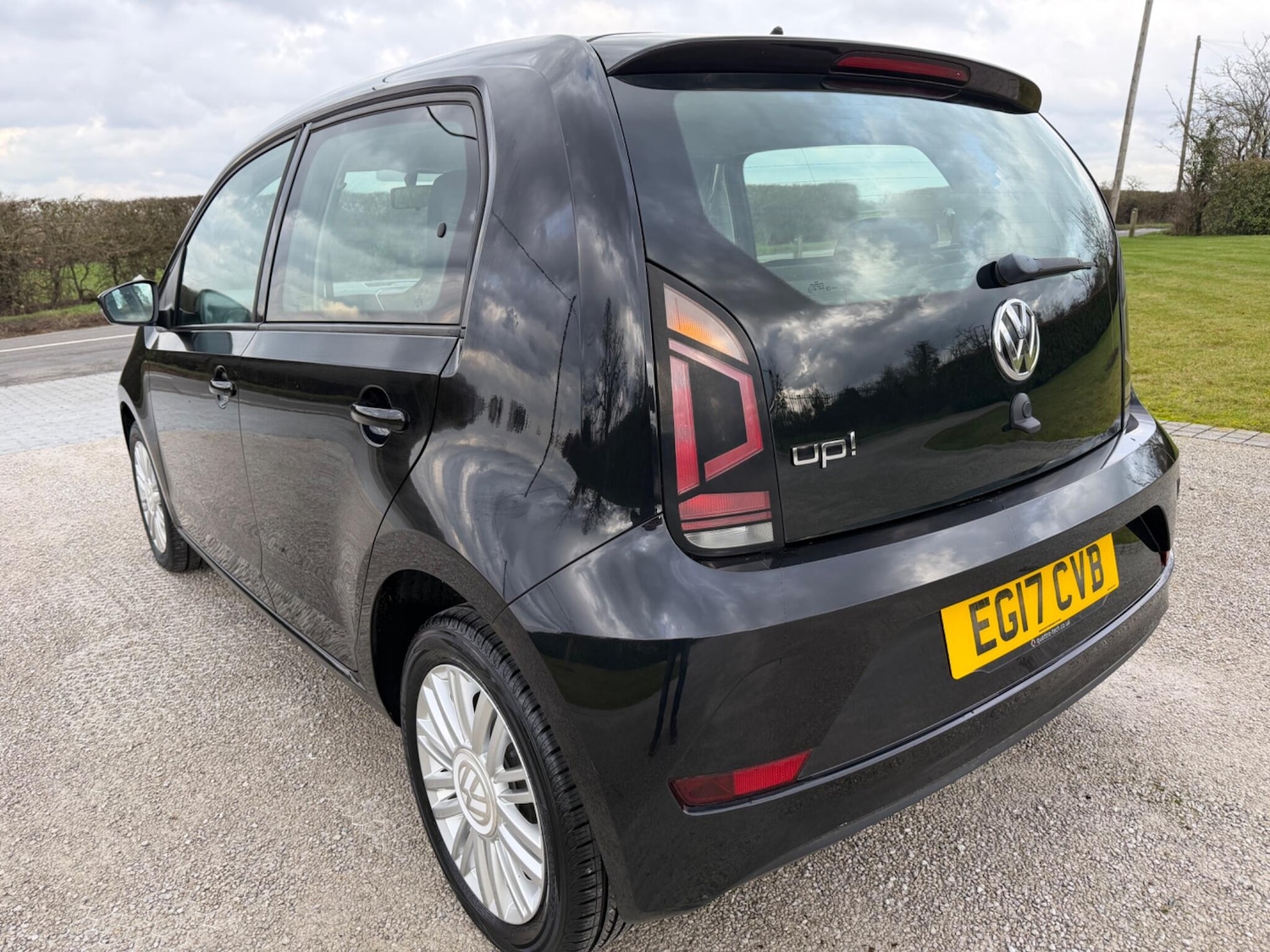 Used Volkswagen up! for sale - 77588032: Photo 5