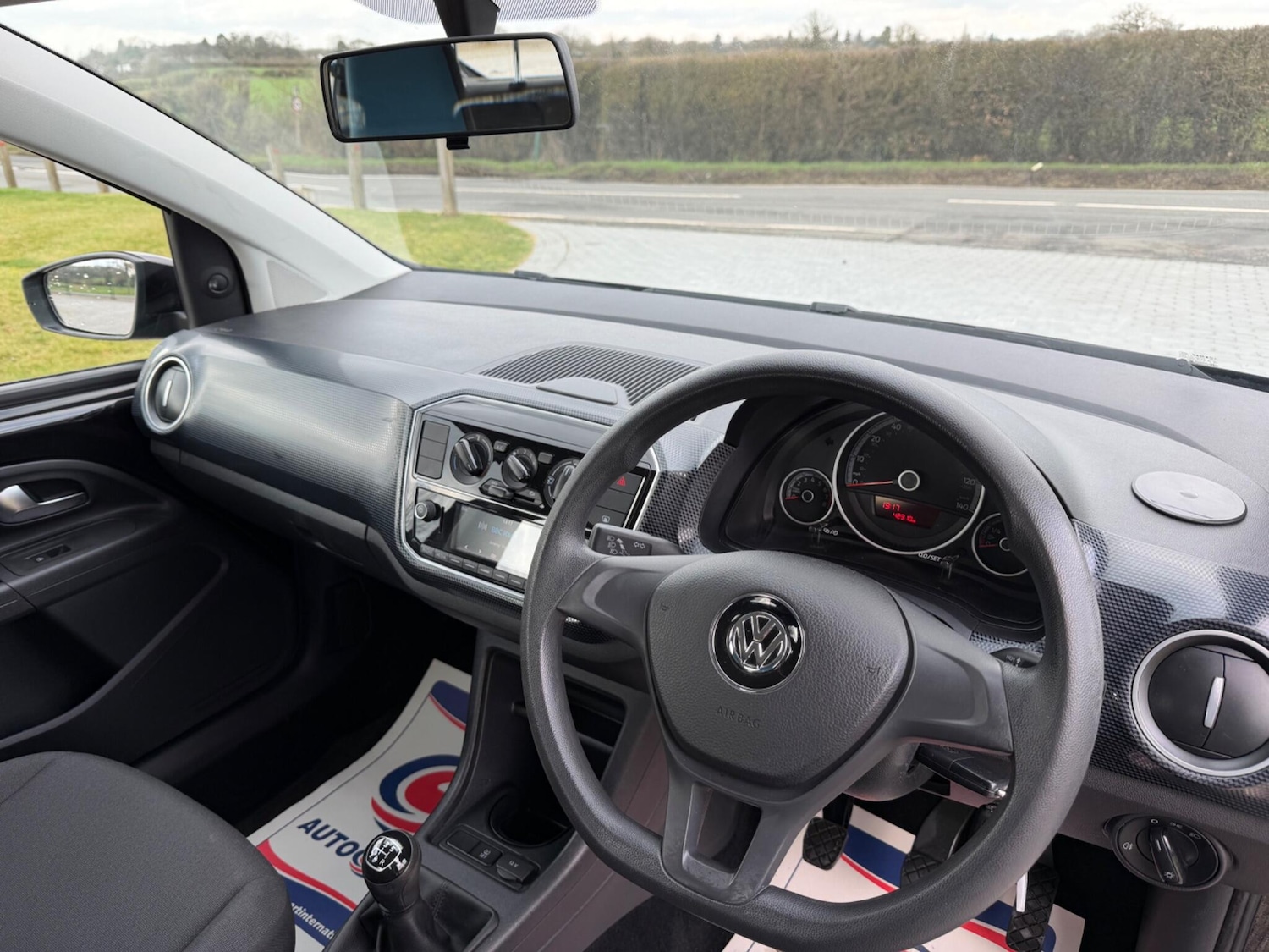 Used Volkswagen up! for sale - 77588032: Photo 8