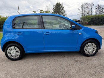 Used Volkswagen up! 2014 for sale - 78276468: Photo
