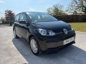 Used Volkswagen up! 2018 for sale - 78429772: Photo