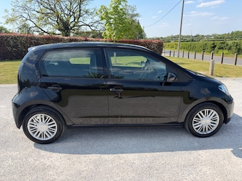 Used Volkswagen up! 2018 for sale - 78429772: Photo