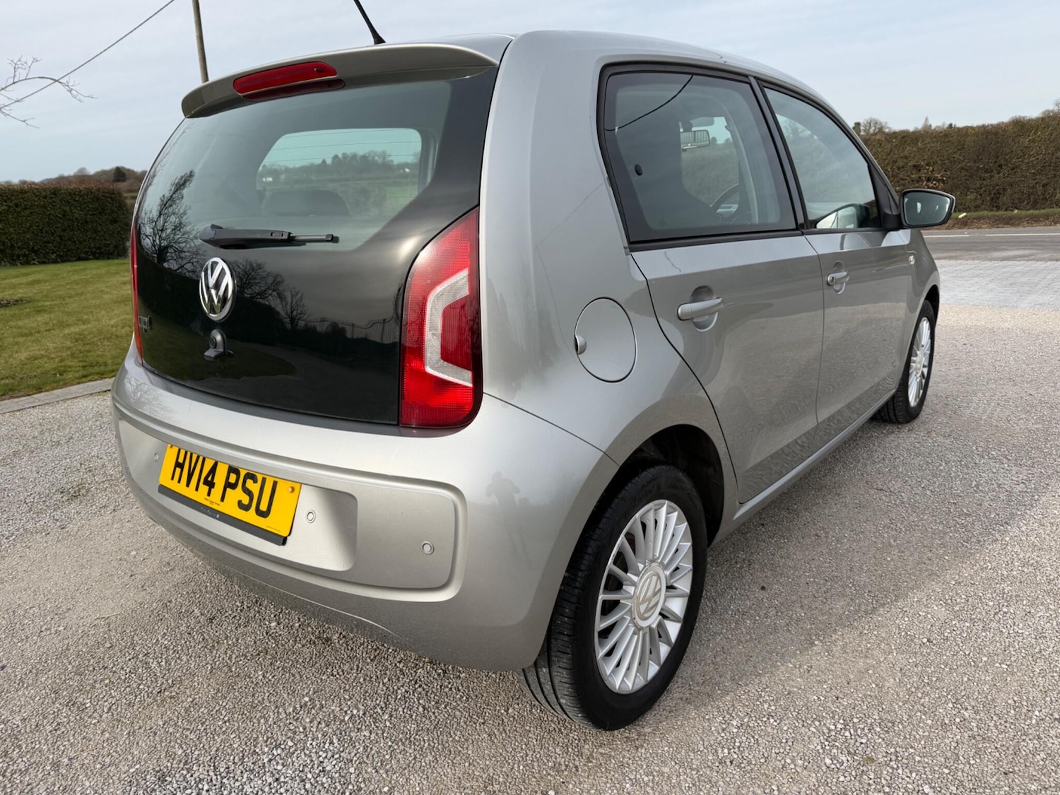 Used Volkswagen up! for sale - 77585588: Photo 3
