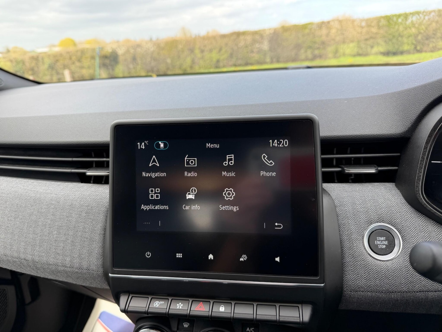 Used Renault Clio 2024 for sale - 78072454: Photo 10