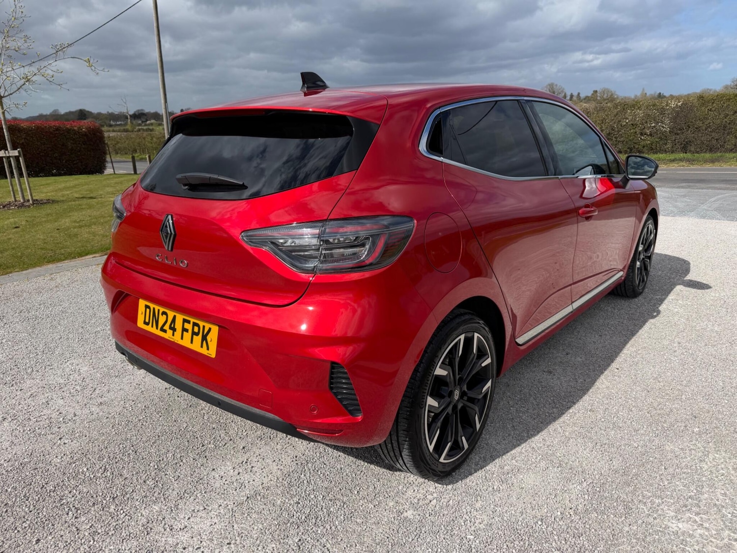 Used Renault Clio 2024 for sale - 78072454: Photo 3