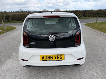 Used Volkswagen up! 2016 for sale - 78019448: Photo