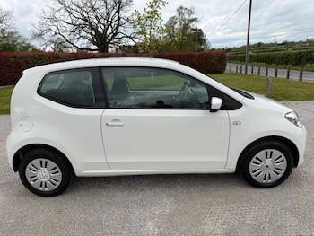 Used Volkswagen up! 2014 for sale - 78275459: Photo