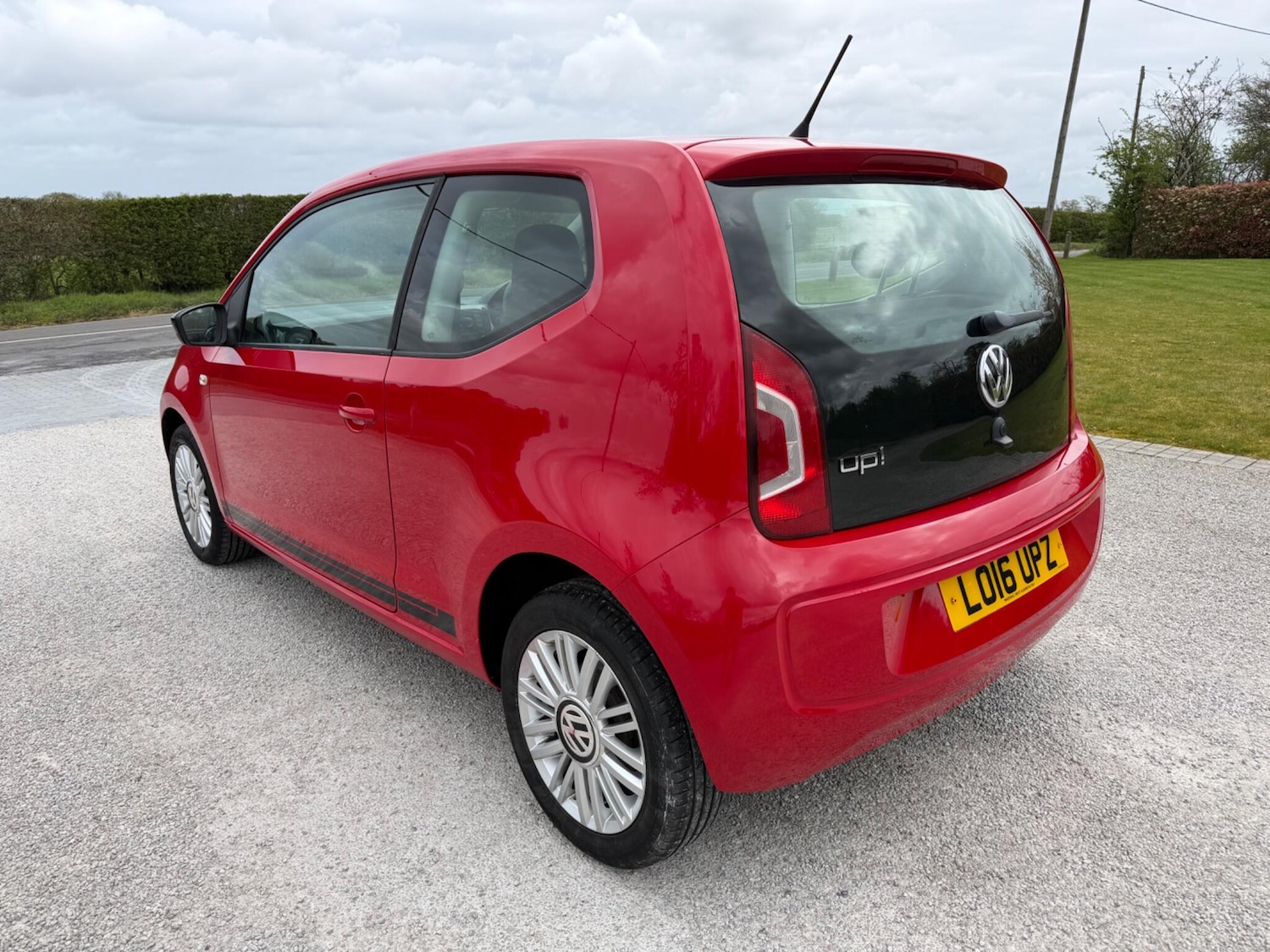 Used Volkswagen up! for sale - 78215064: Photo 5