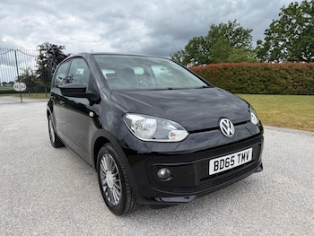 Used Volkswagen up! 2015 for sale - 78822440: Photo