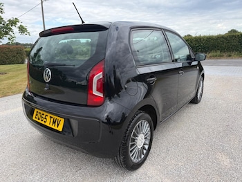 Used Volkswagen up! 2015 for sale - 78822440: Photo
