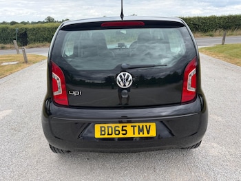 Used Volkswagen up! 2015 for sale - 78822440: Photo