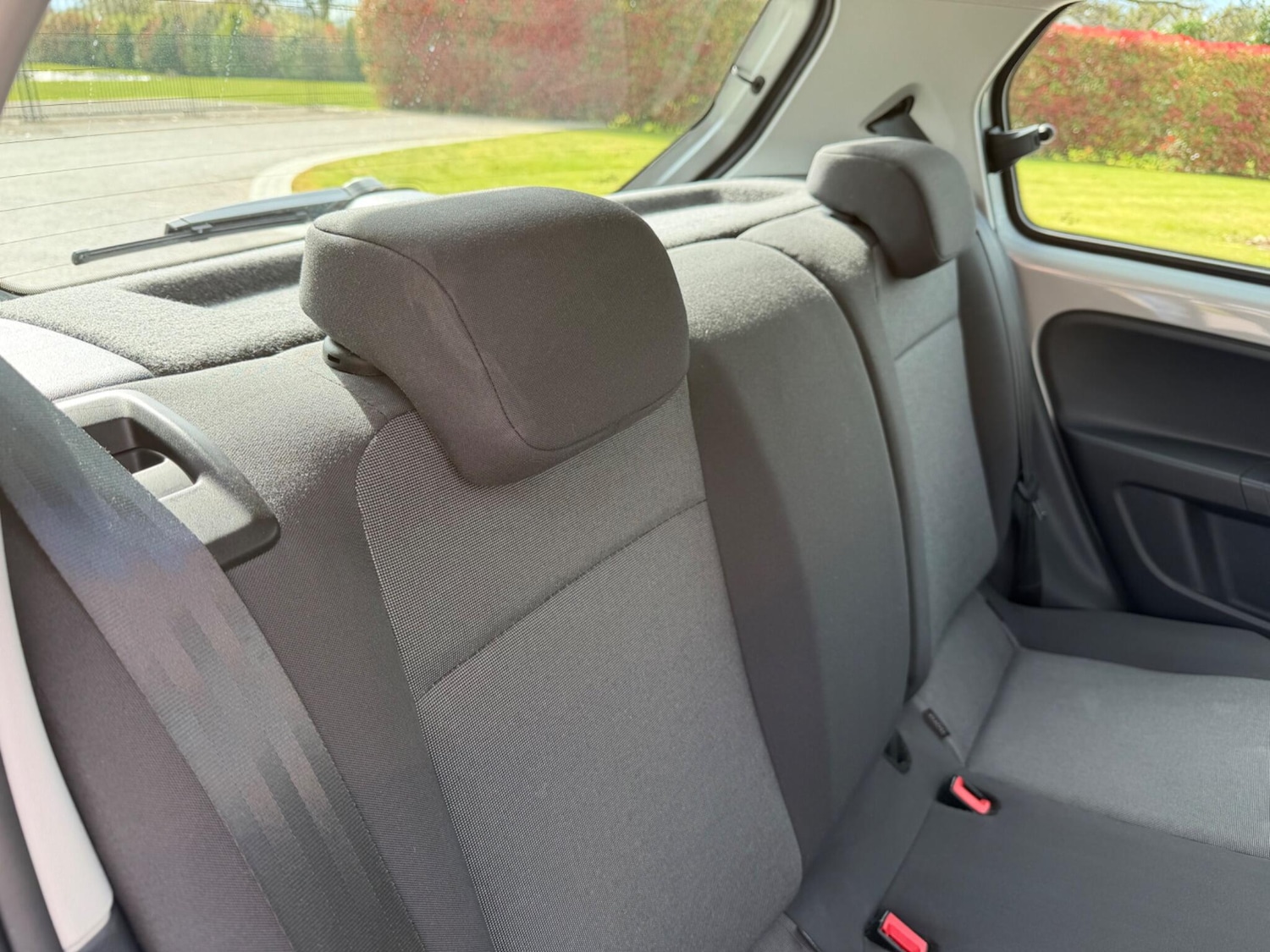 Used Volkswagen up! 2014 for sale - 78086973: Photo 9