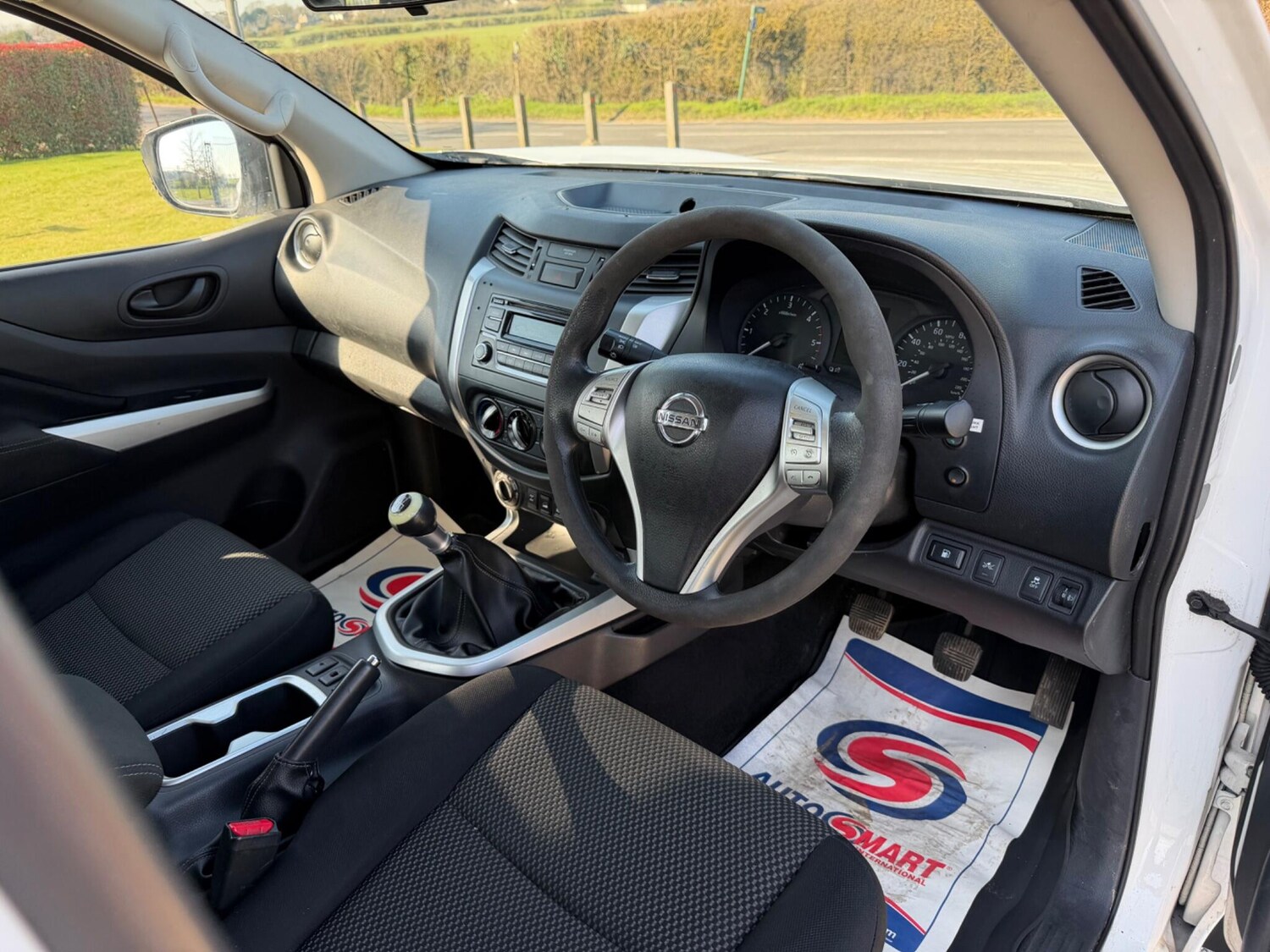 Used Nissan Navara 2016 for sale - 77957406: Photo 10