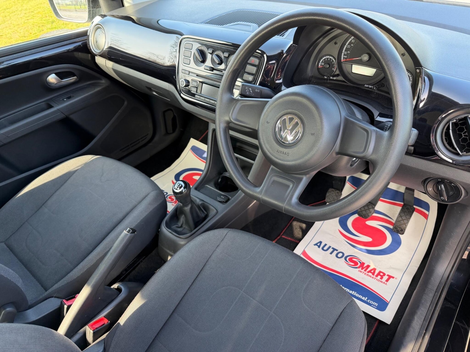 Used Volkswagen up! for sale - 77925432: Photo 8