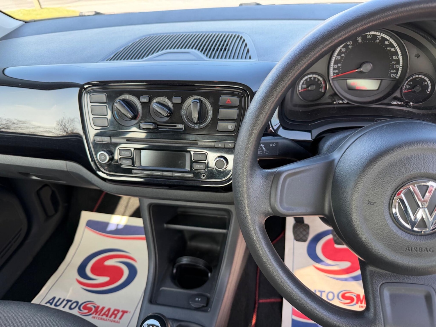 Used Volkswagen up! for sale - 77925432: Photo 9