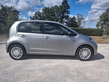 Used Volkswagen up! 2017 for sale - 79697858: Photo