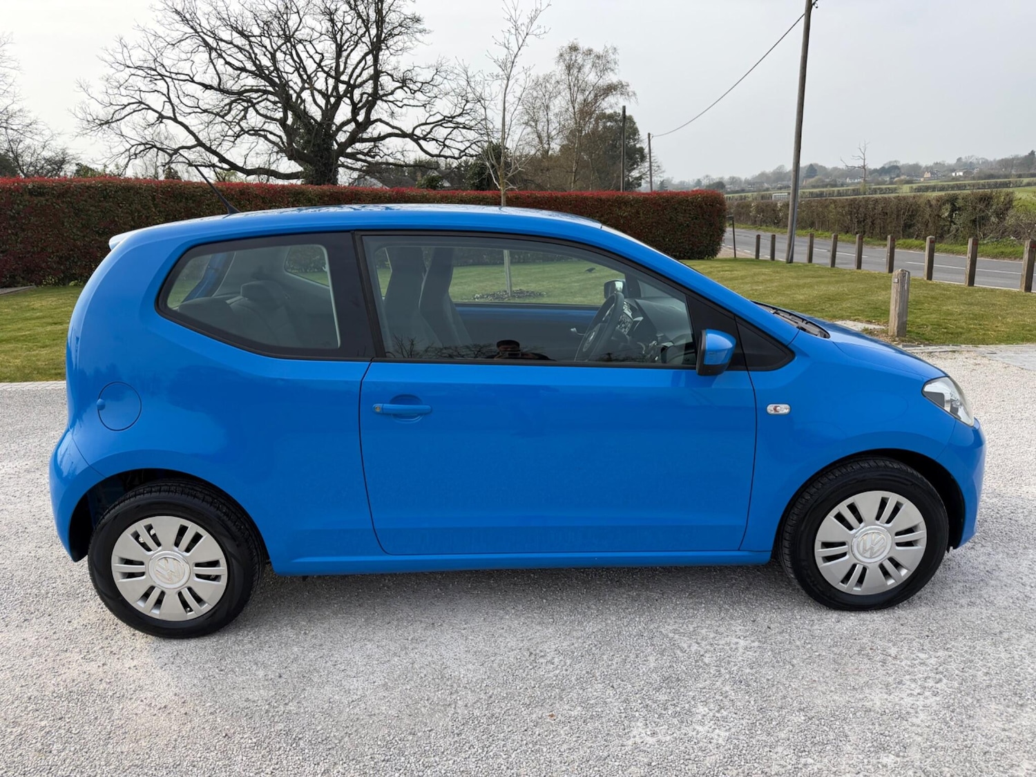 Used Volkswagen up! for sale - 77994275: Photo 2