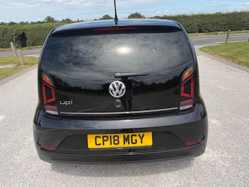 Used Volkswagen up! 2018 for sale - 78946743: Photo