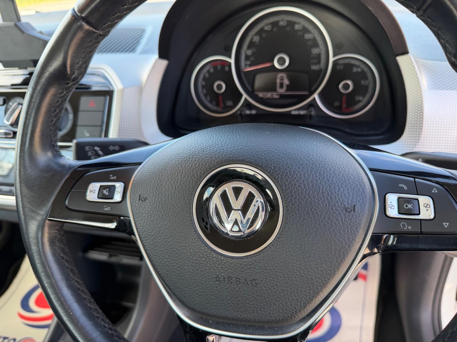 Used Volkswagen up! for sale - 78115906: Photo 10