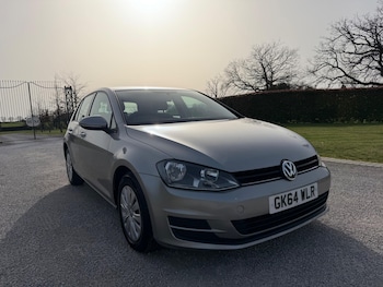Used Volkswagen Golf 2014 for sale - 77768540: Photo