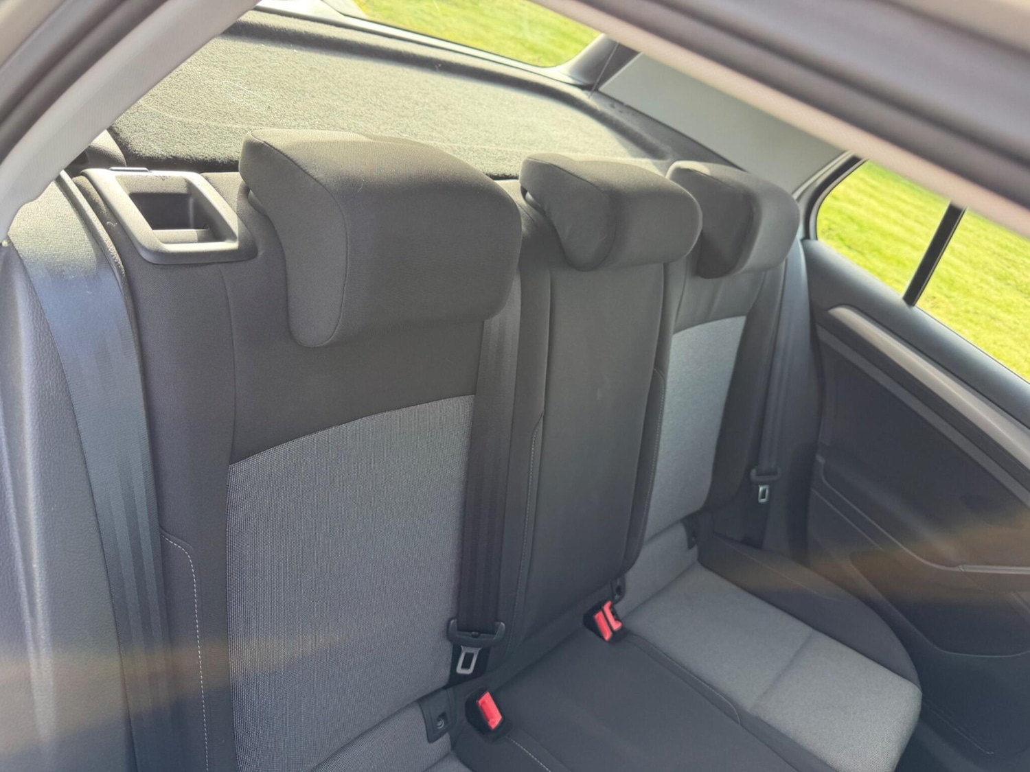 Used Volkswagen Golf 2014 for sale - 77768540: Photo 9