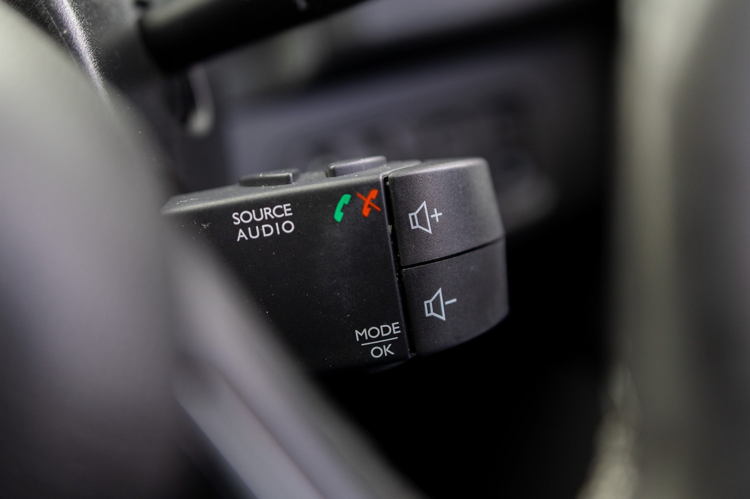 Used Renault Clio 2019 for sale - 78057115: Photo 27