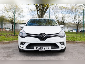 Used Renault Clio 2019 for sale - 78057115: Photo