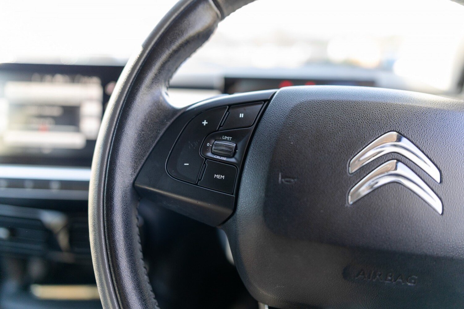 Used Citroen C4 Cactus 2017 for sale - 78056947: Photo 25