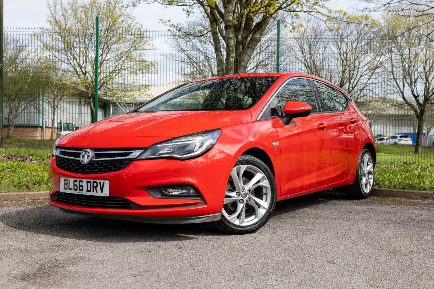 Used Vauxhall Astra 2016 for sale - 78031763: Photo 3
