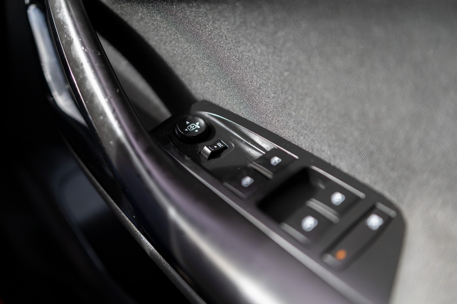 Used Vauxhall Astra 2016 for sale - 78031763: Photo 31