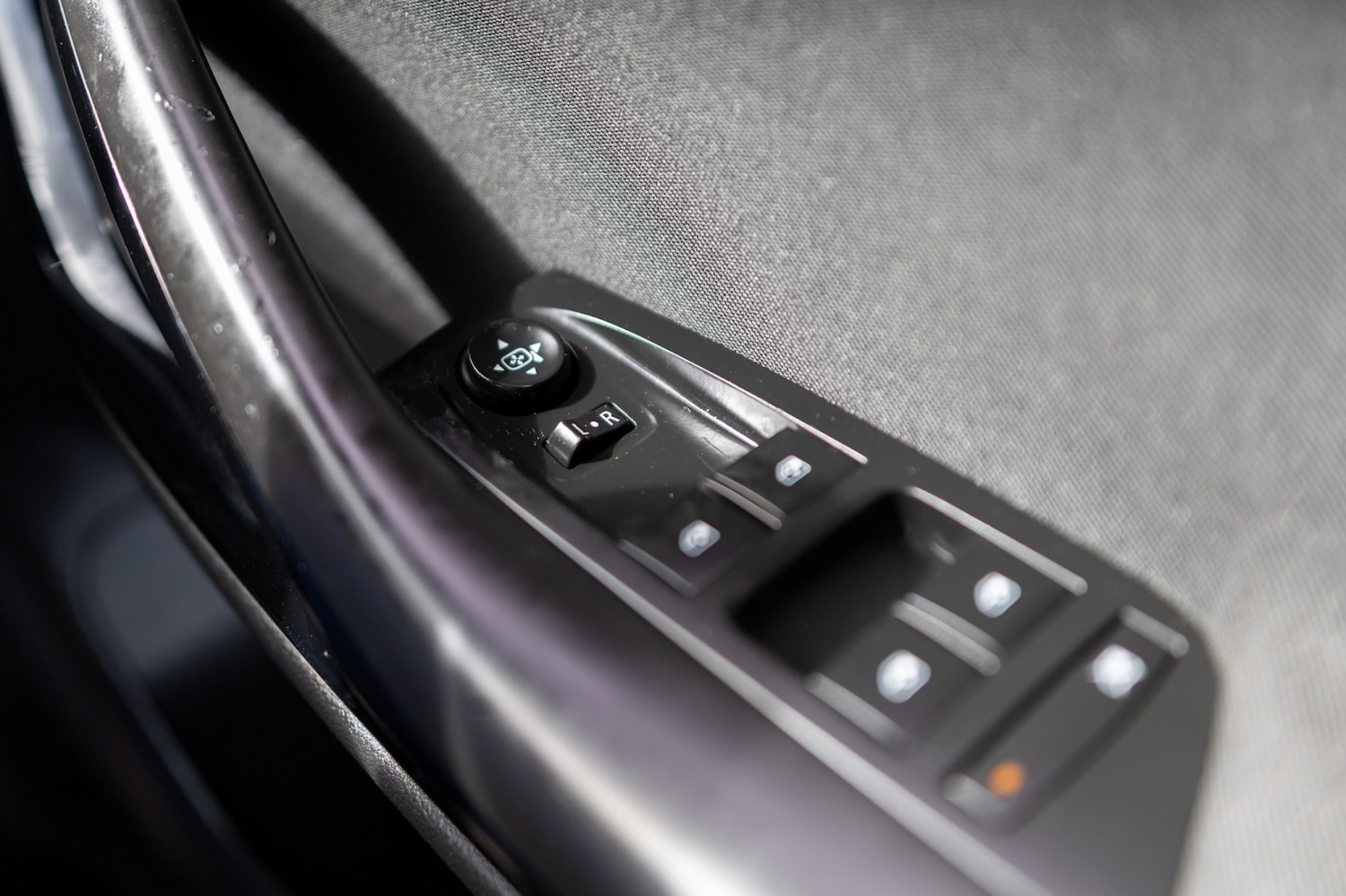 Used Vauxhall Astra 2016 for sale - 78031763: Photo 32