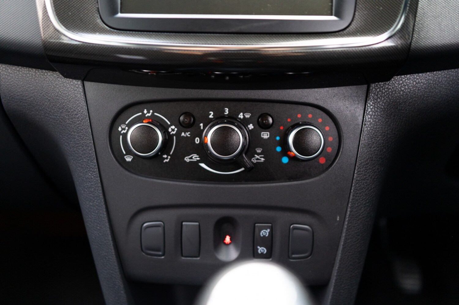 Used Dacia Sandero 2019 for sale - 78056965: Photo 18