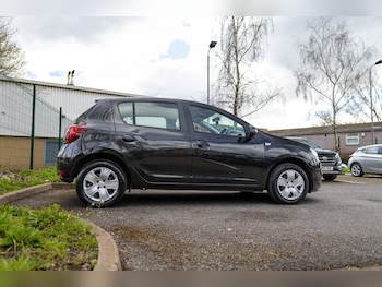 Used Dacia Sandero 2019 for sale - 78229158: Photo