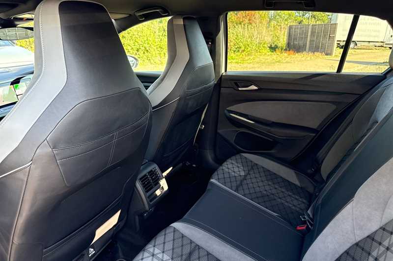 Used Volkswagen Golf 2022 for sale - 76515119: Photo 33