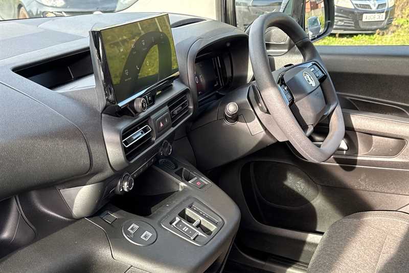 Used Vauxhall Combo Life Electric 2025 for sale - 76372623: Photo 26