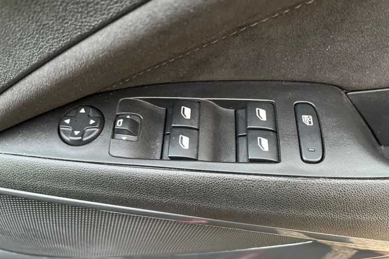 Used Vauxhall Crossland 2022 for sale - 77146687: Photo 16